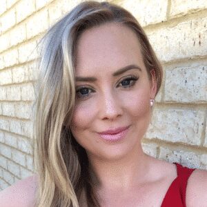 the beautiful owner of gloss lash lounge kimberly gossop in red